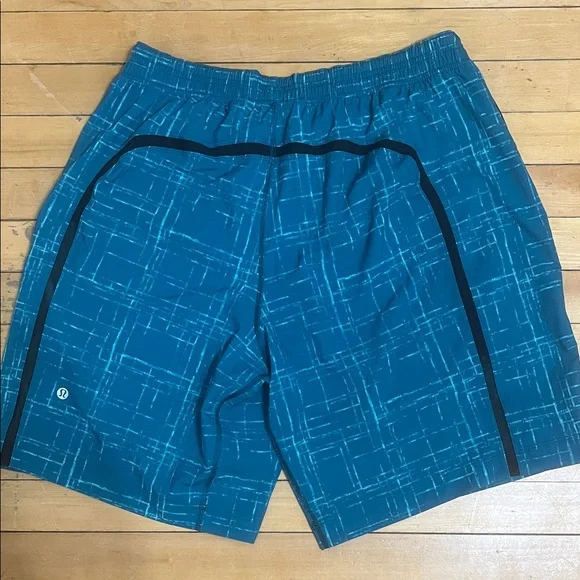 lululemon athletica Blue Athletic Shorts - Picture 2 of 6